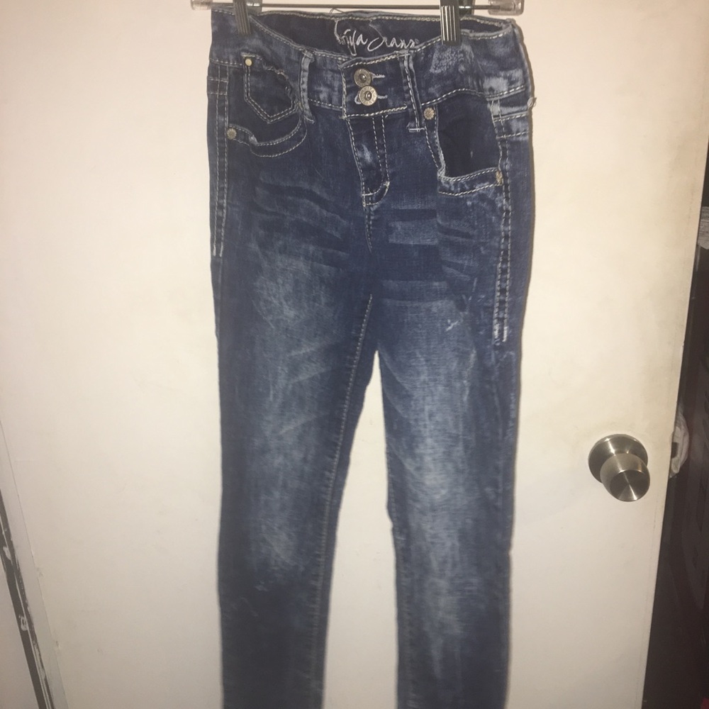 Ariya jeans, size 5 dark washed and distressed